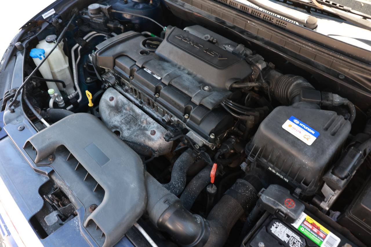 Hyundai Elantra  2010