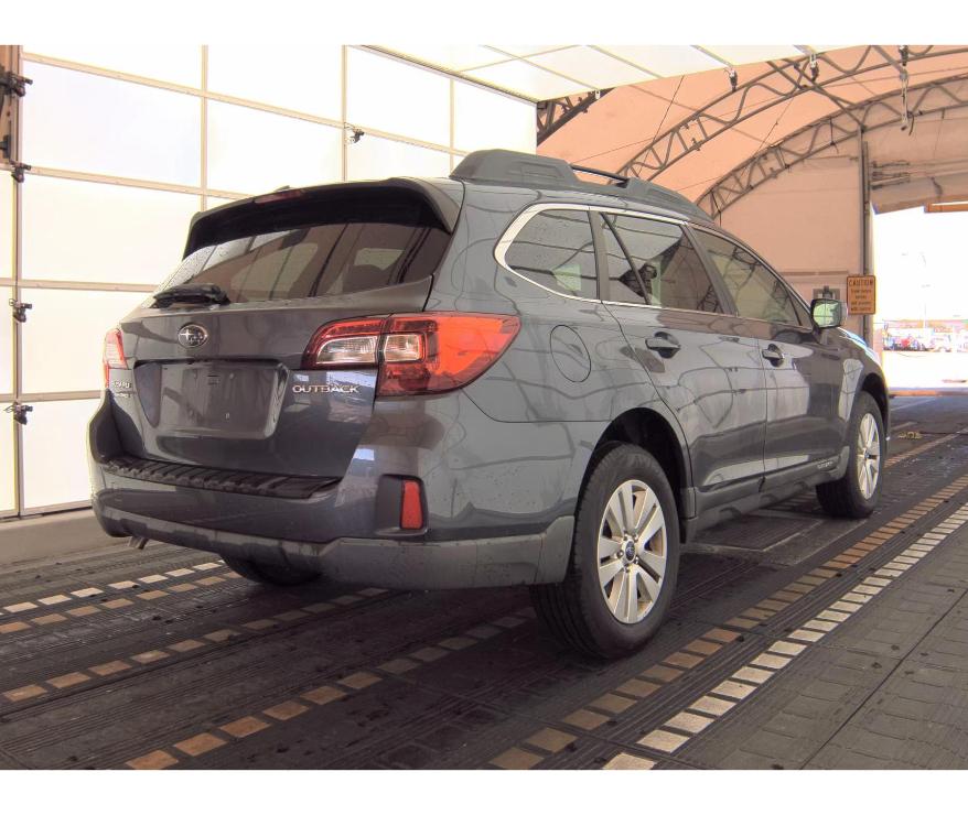 Subaru Outback  2015