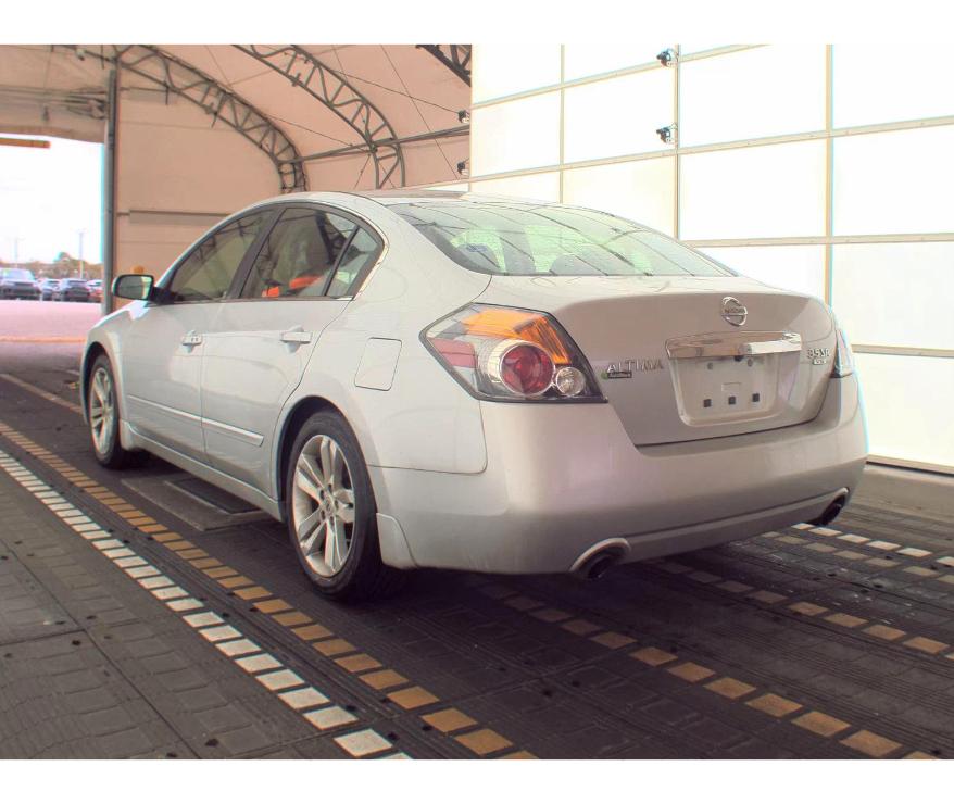 Nissan Altima  2012