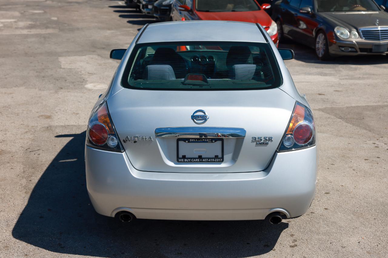 Nissan Altima  2012