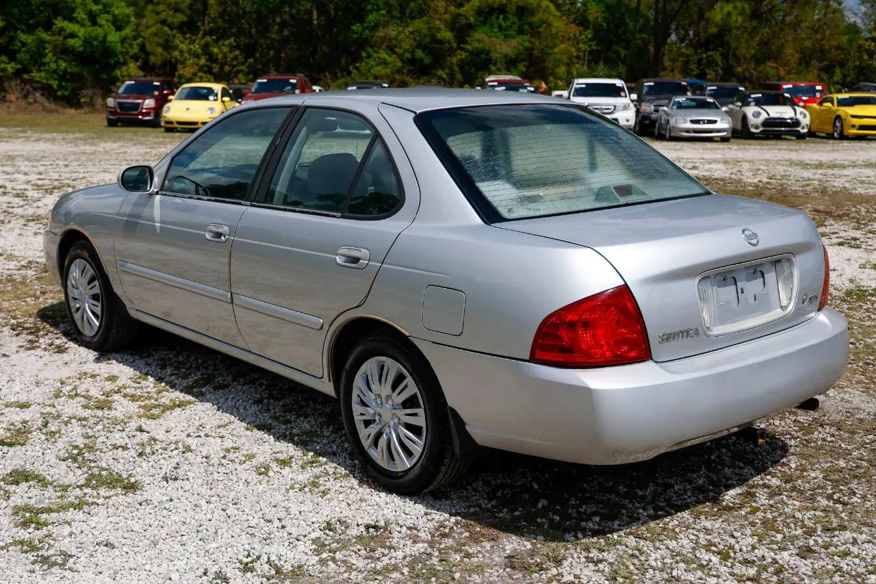 Nissan Sentra  2006