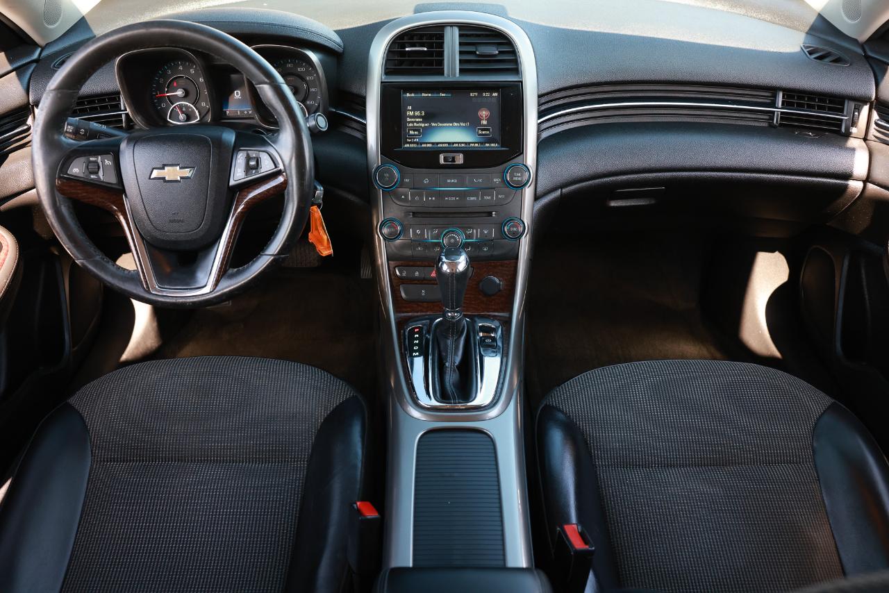 Chevrolet Malibu  2013