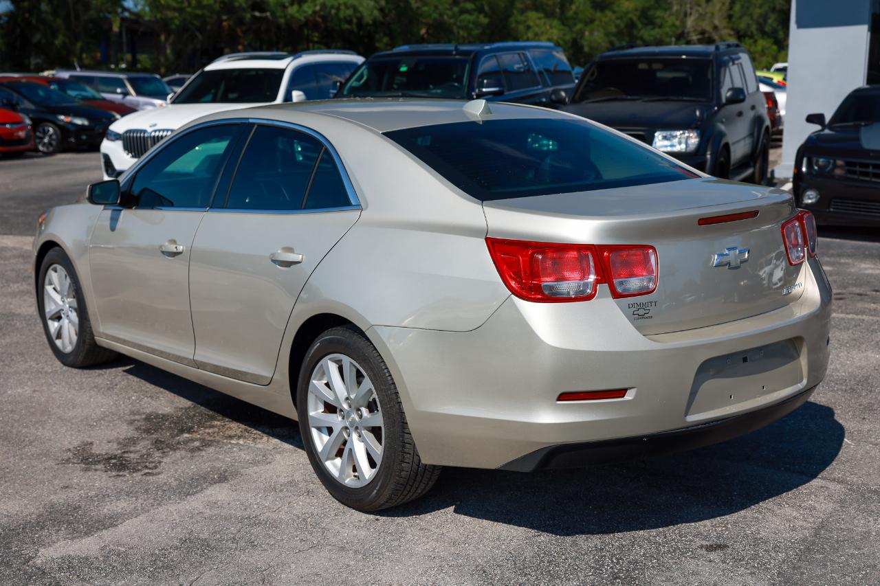 Chevrolet Malibu  2013