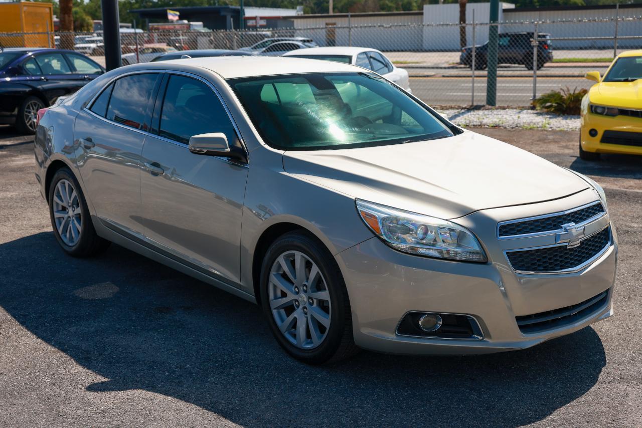 Chevrolet Malibu  2013