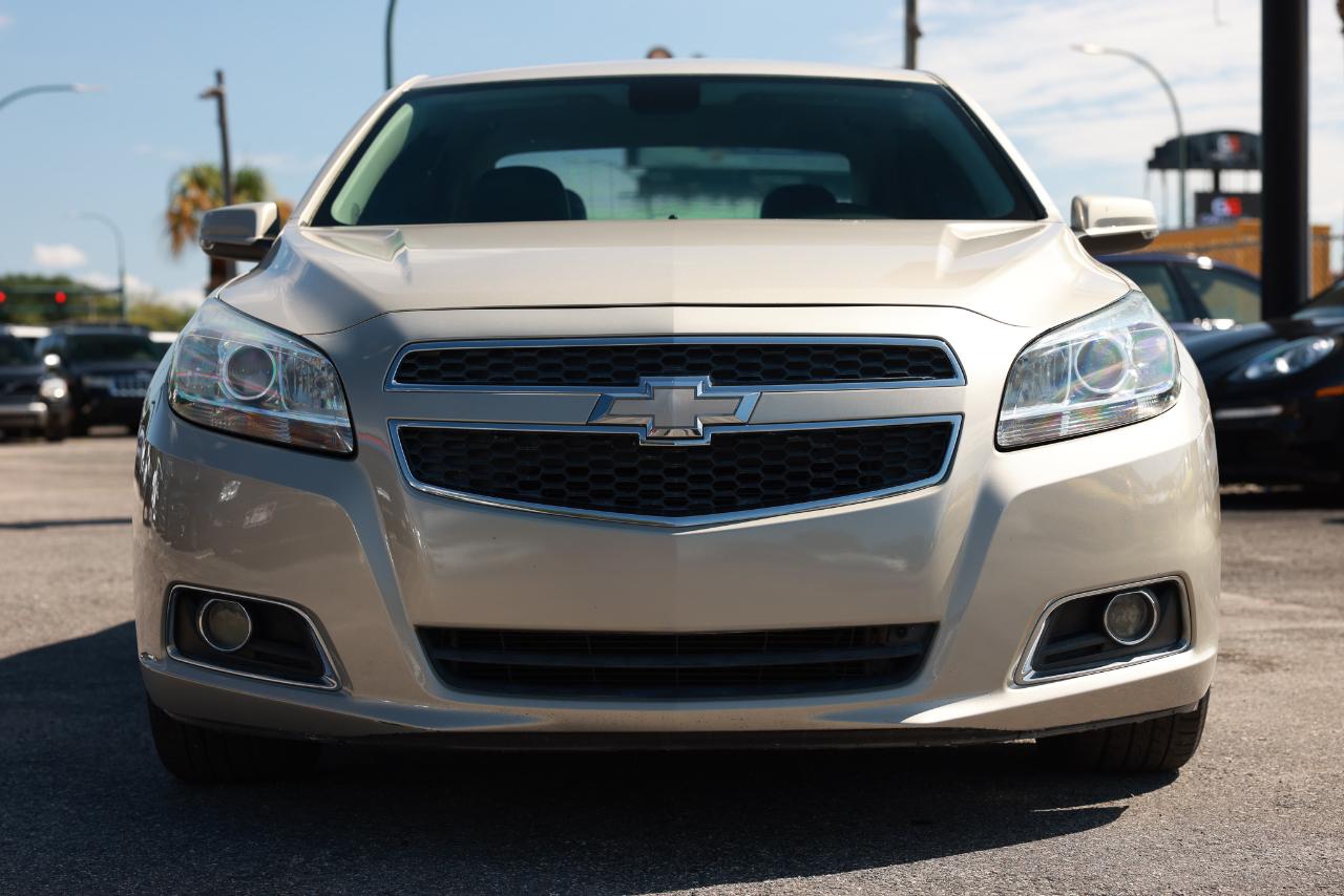 Chevrolet Malibu  2013