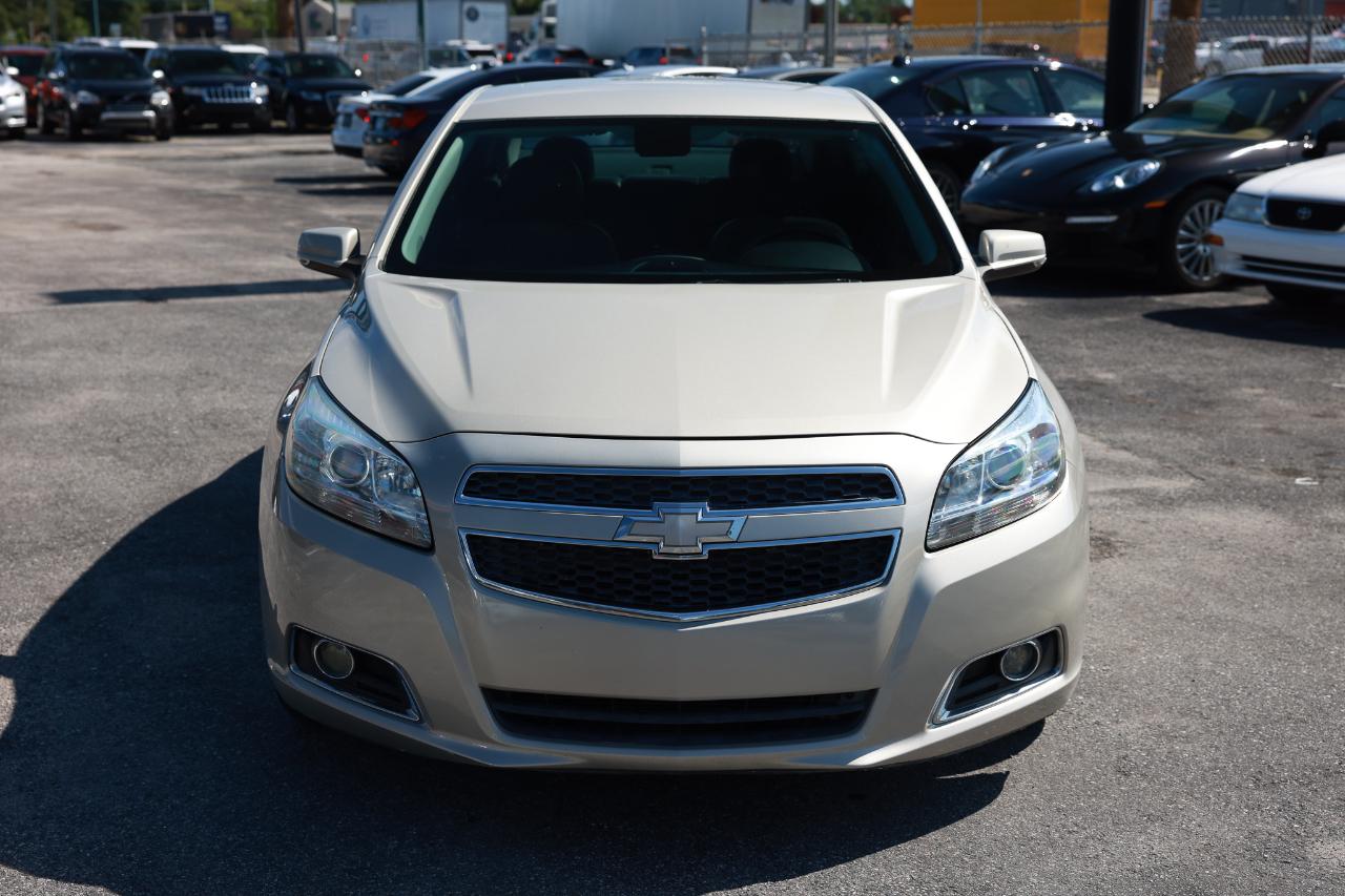 Chevrolet Malibu  2013