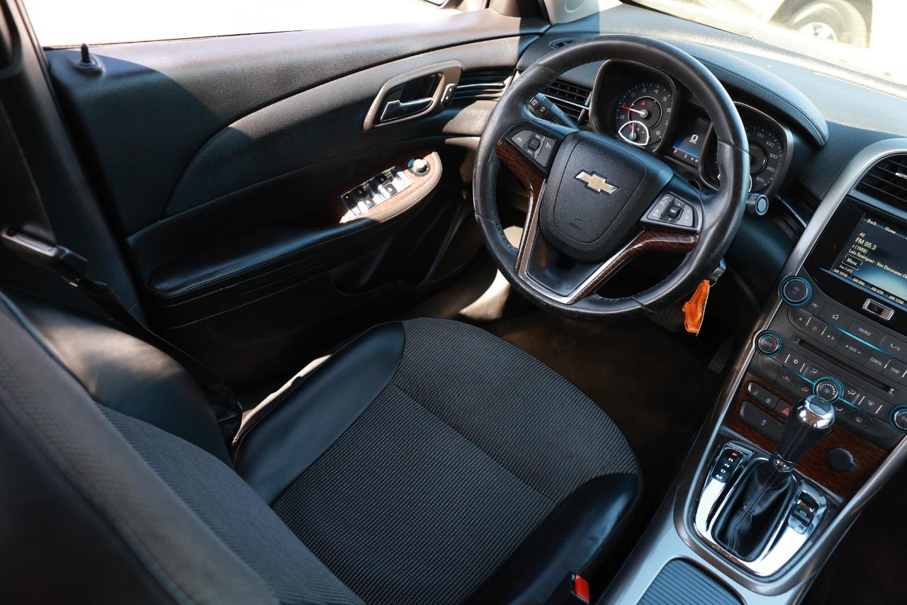 Chevrolet Malibu  2013