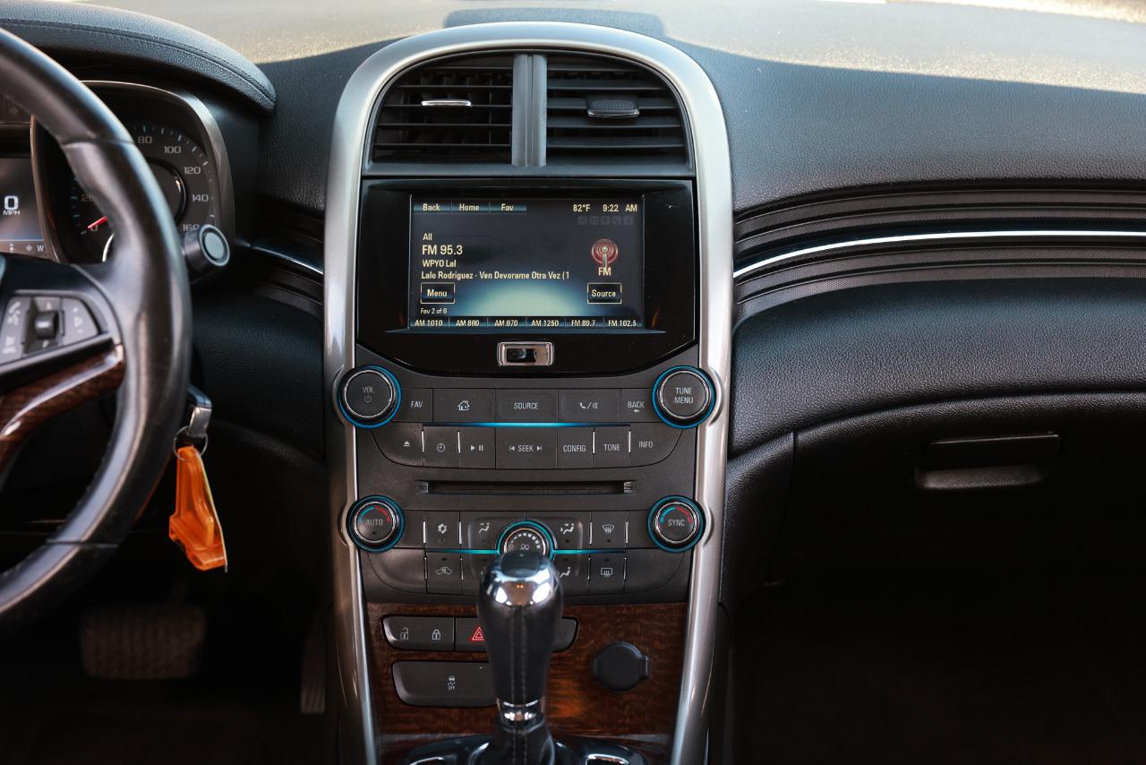 Chevrolet Malibu  2013
