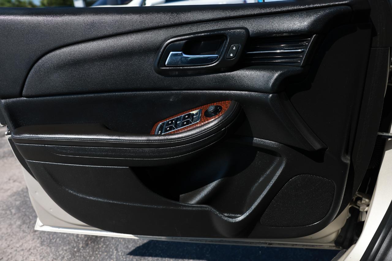 Chevrolet Malibu  2013