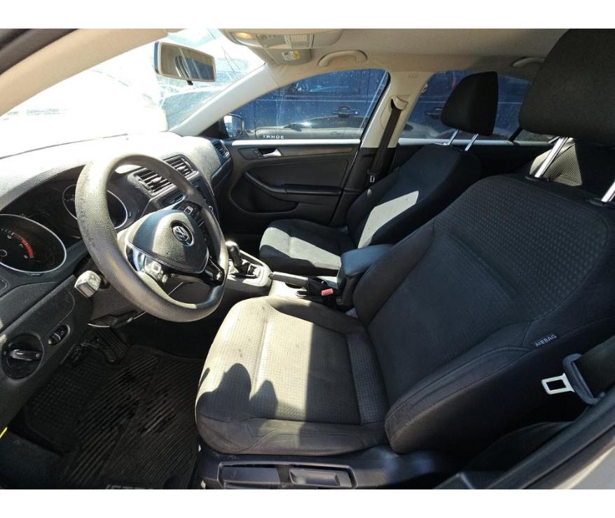 Volkswagen Jetta Sedan  2015