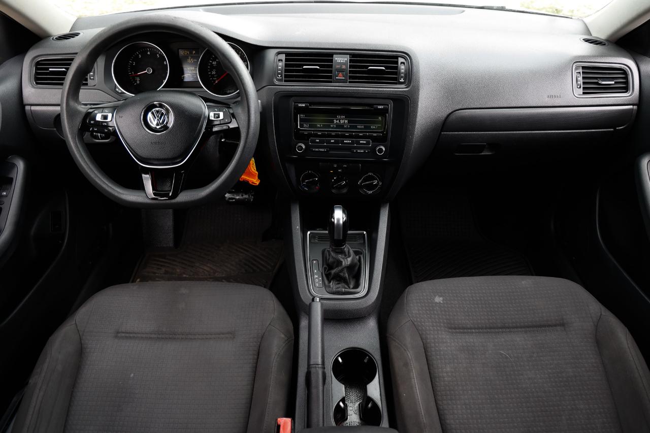 Volkswagen Jetta Sedan  2015