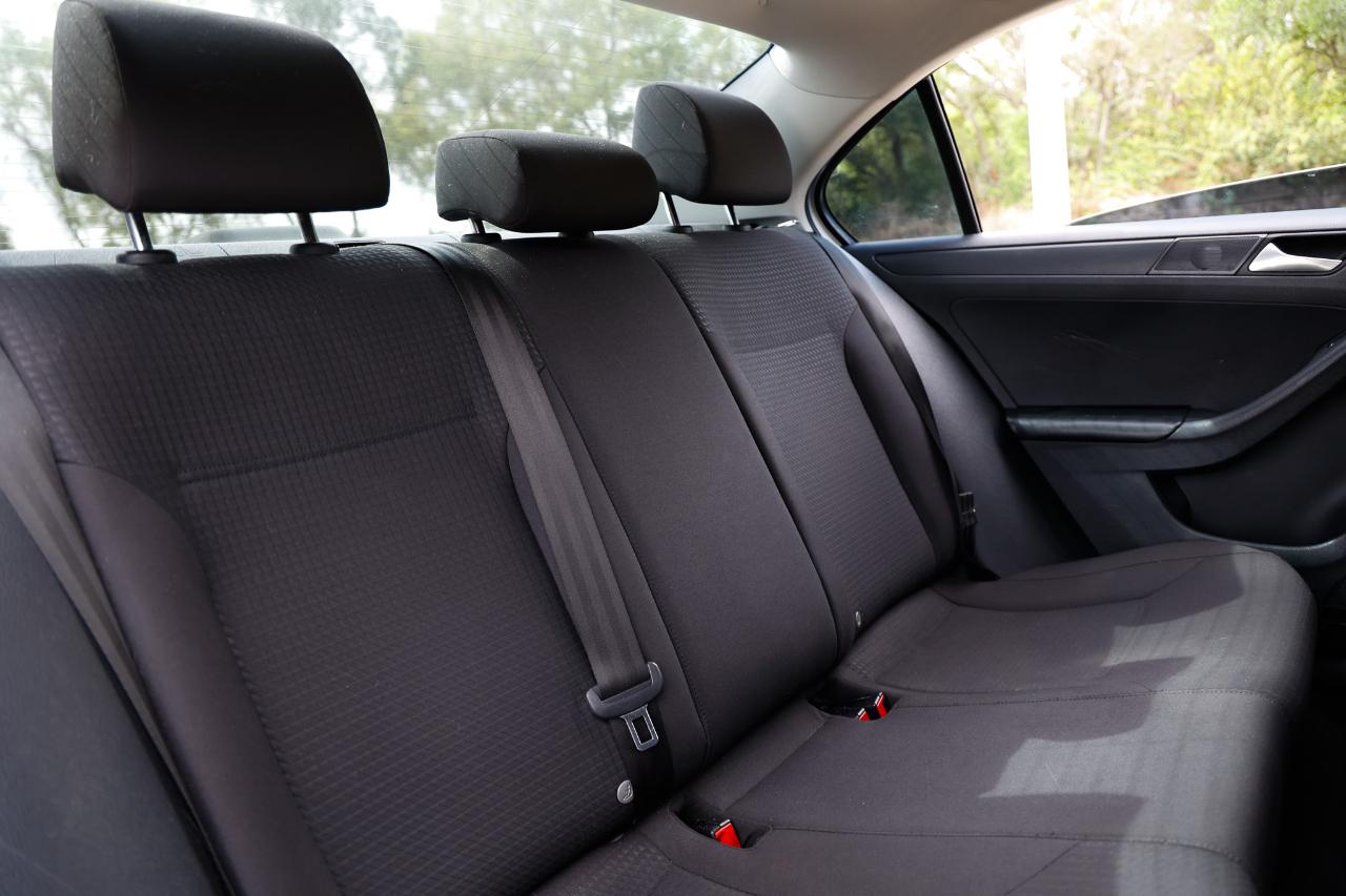 Volkswagen Jetta Sedan  2015