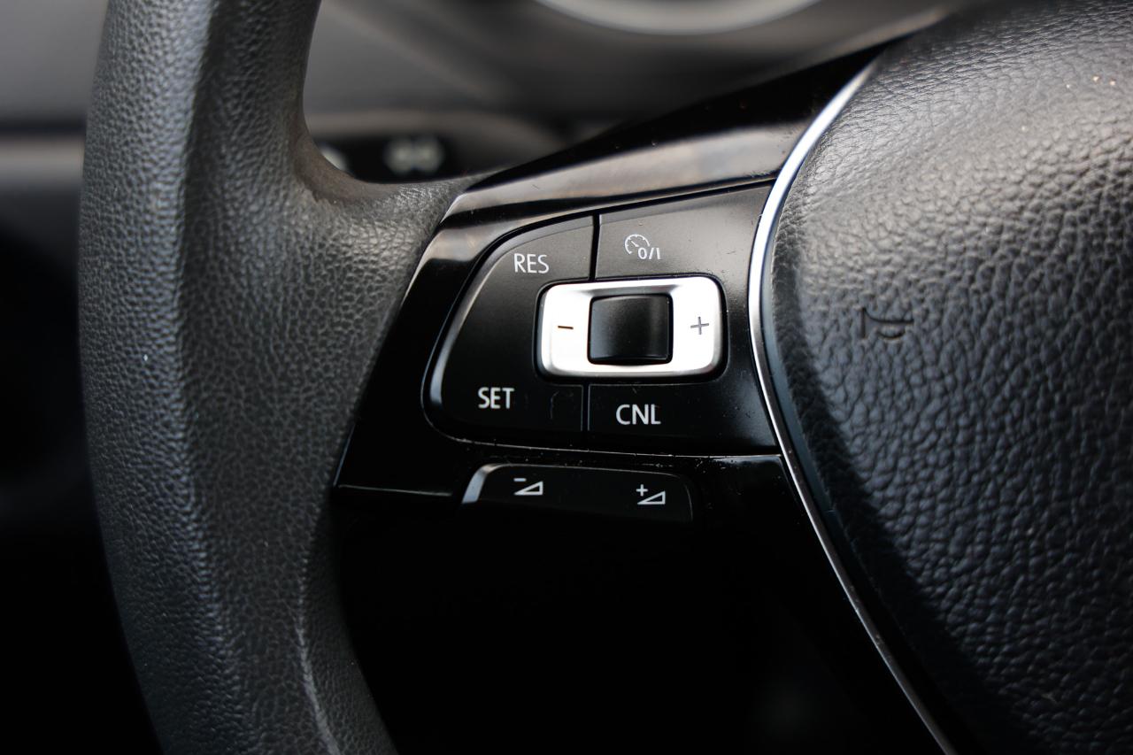 Volkswagen Jetta Sedan  2015