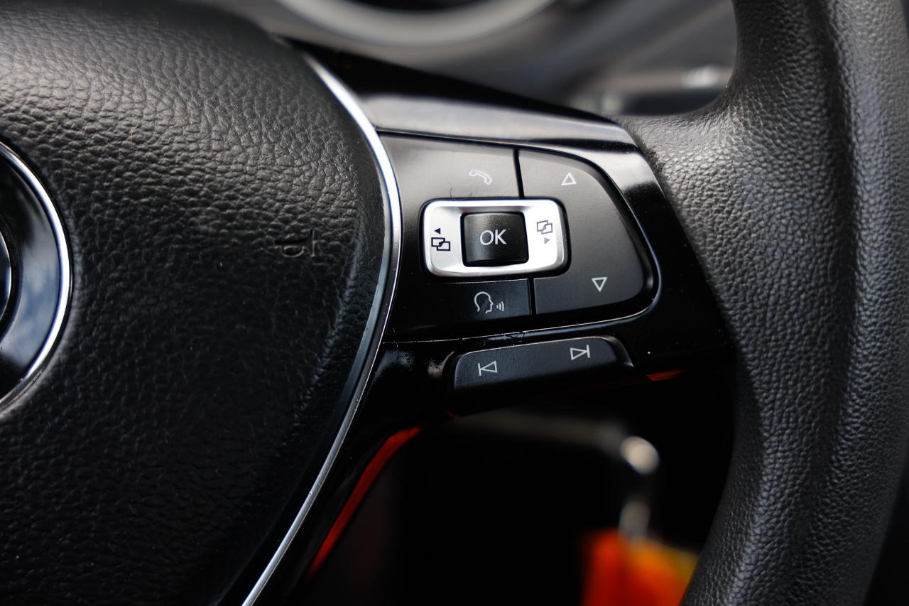 Volkswagen Jetta Sedan  2015