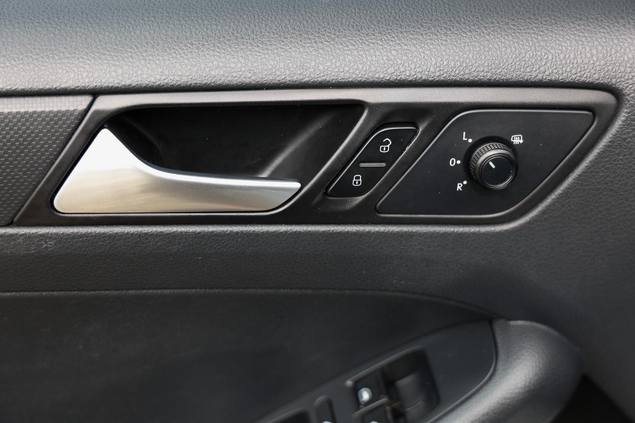 Volkswagen Jetta Sedan  2015