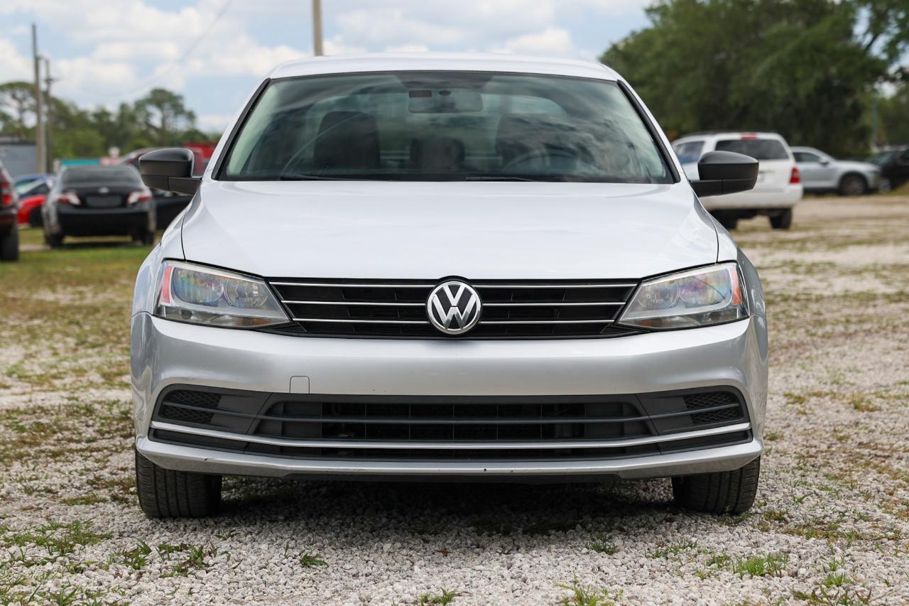 Volkswagen Jetta Sedan  2015