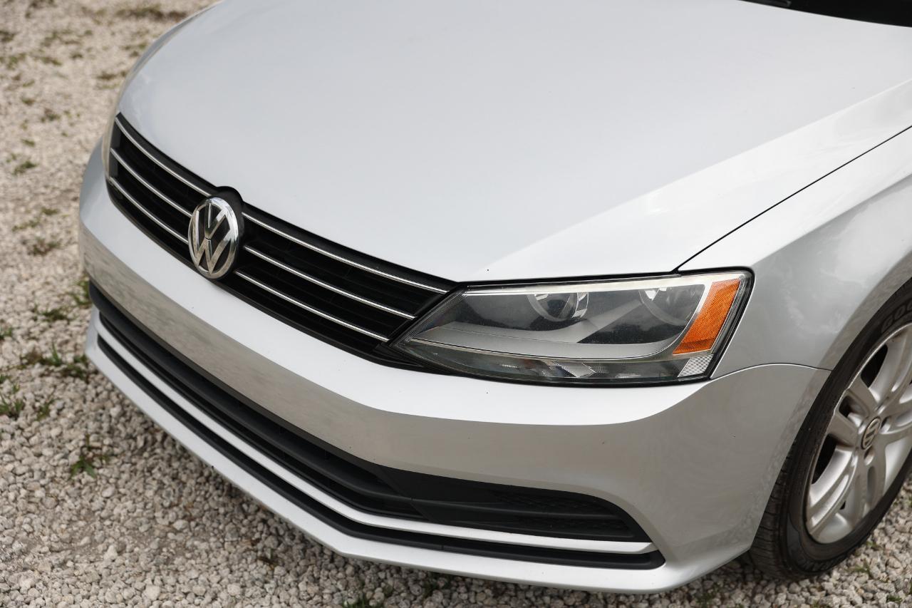 Volkswagen Jetta Sedan  2015