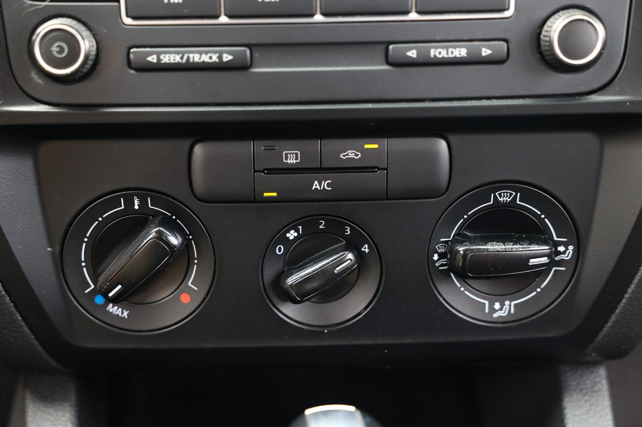 Volkswagen Jetta Sedan  2015