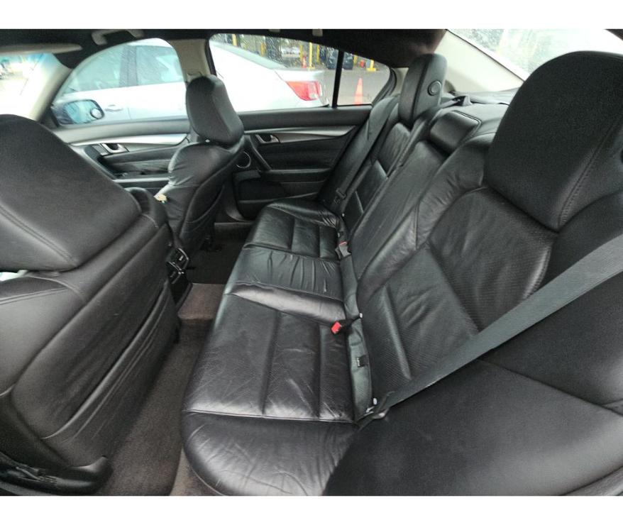 Acura TL  2010