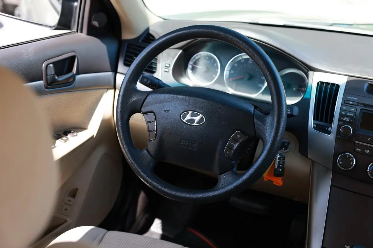 Hyundai Sonata  2009