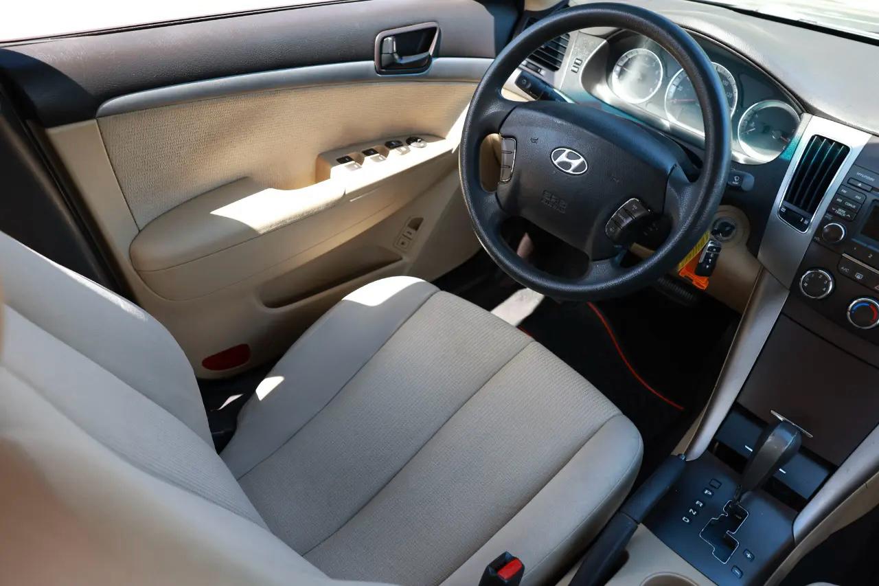 Hyundai Sonata  2009
