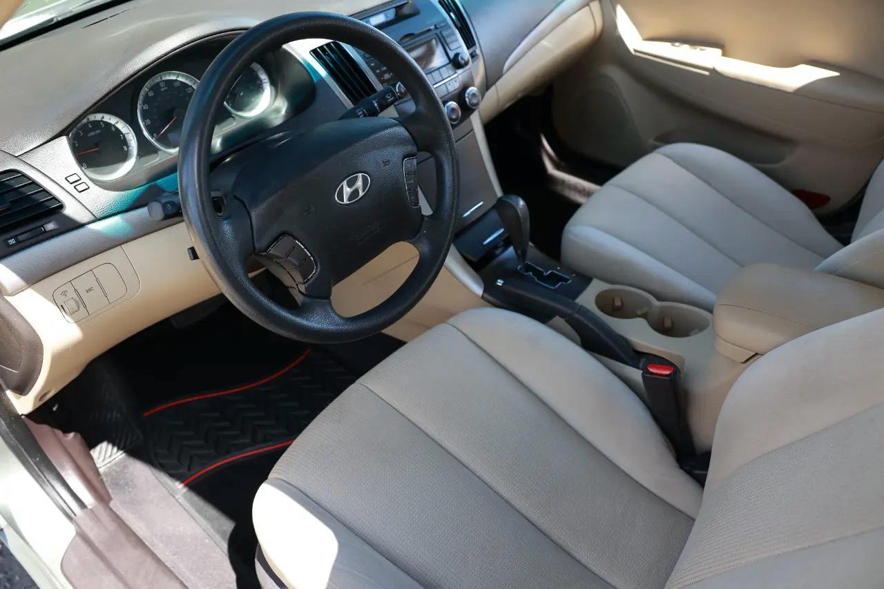 Hyundai Sonata  2009