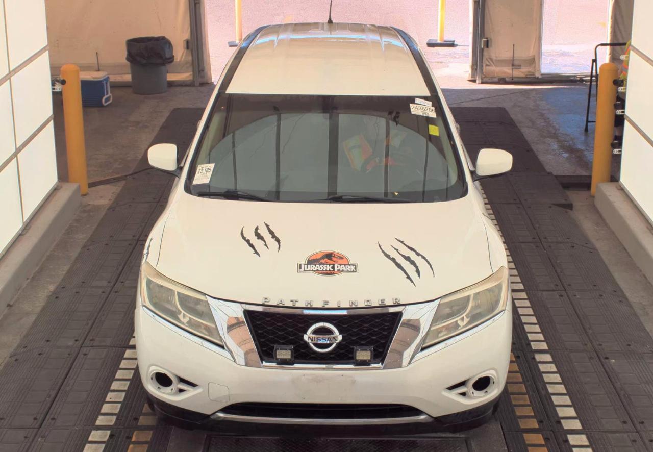 Nissan Pathfinder  2014