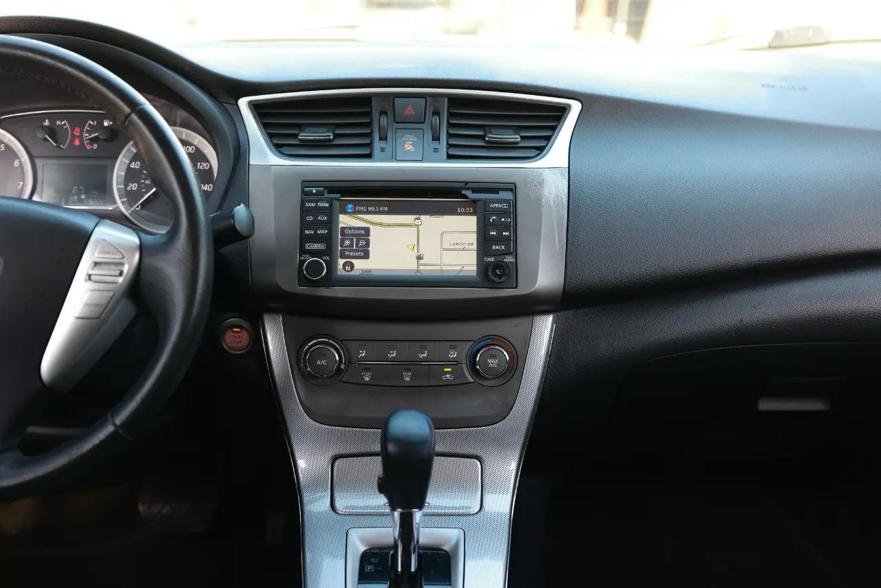 Nissan Sentra  2014