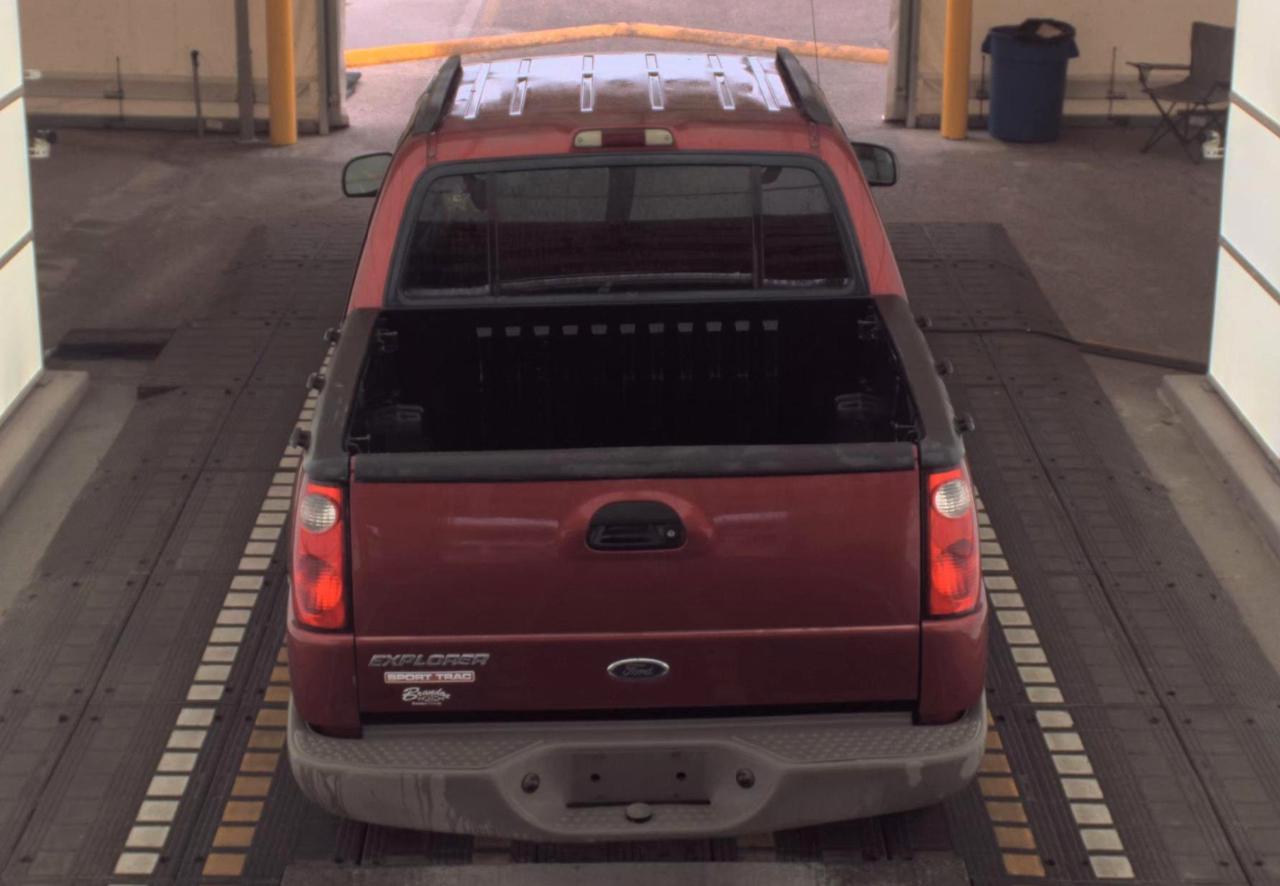 Ford Explorer Sport Trac  2001