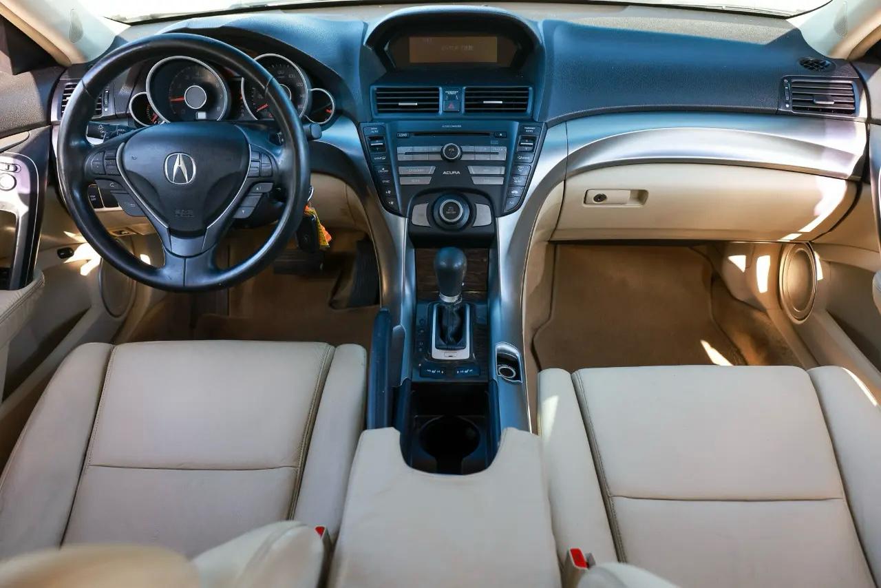 Acura TL  2009