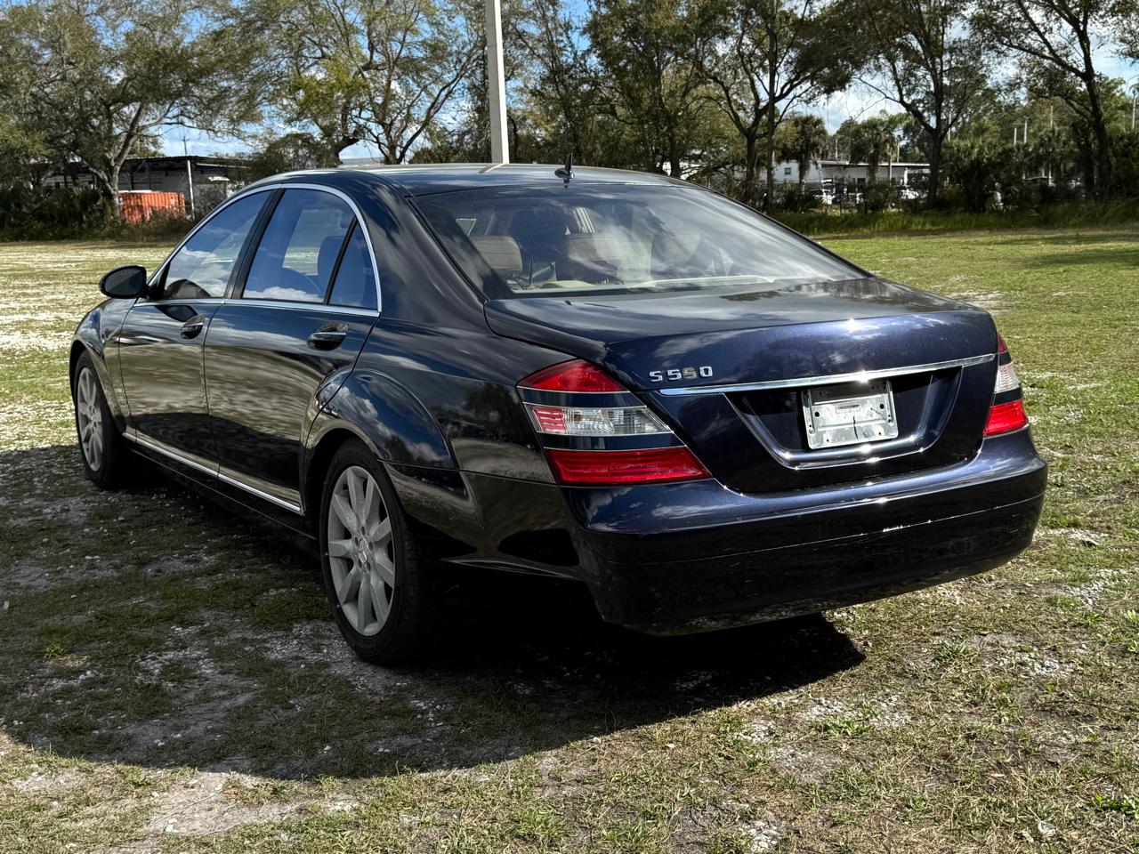 Mercedes-Benz S-Class  2007