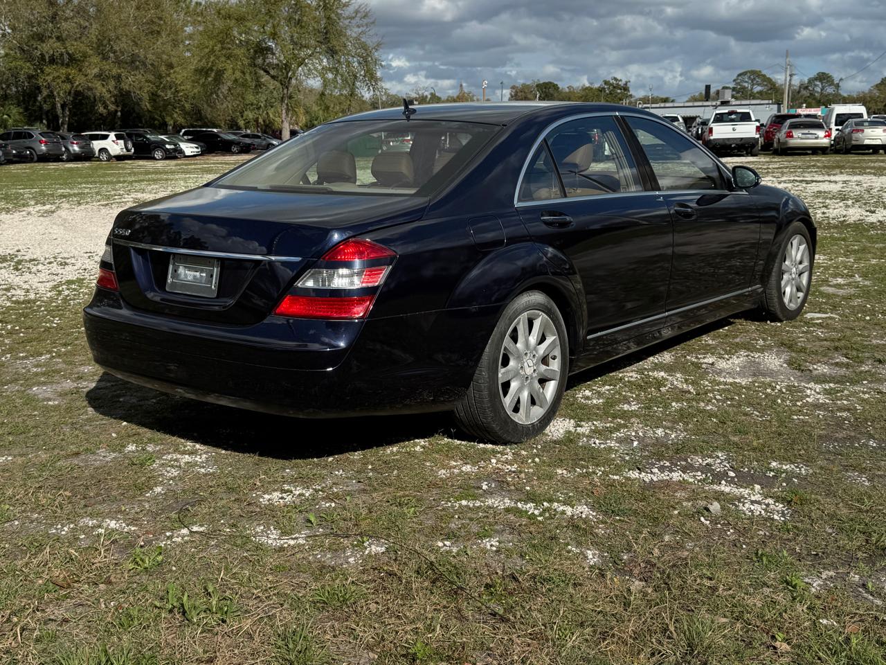 Mercedes-Benz S-Class  2007