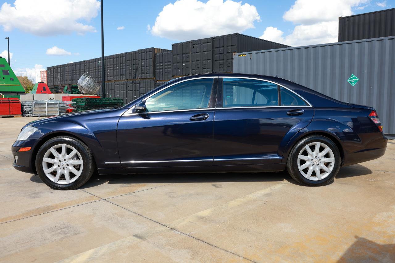 Mercedes-Benz S-Class  2007