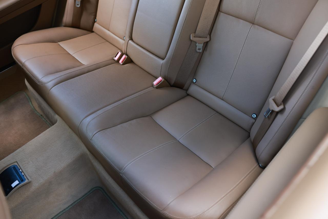 Mercedes-Benz S-Class  2007