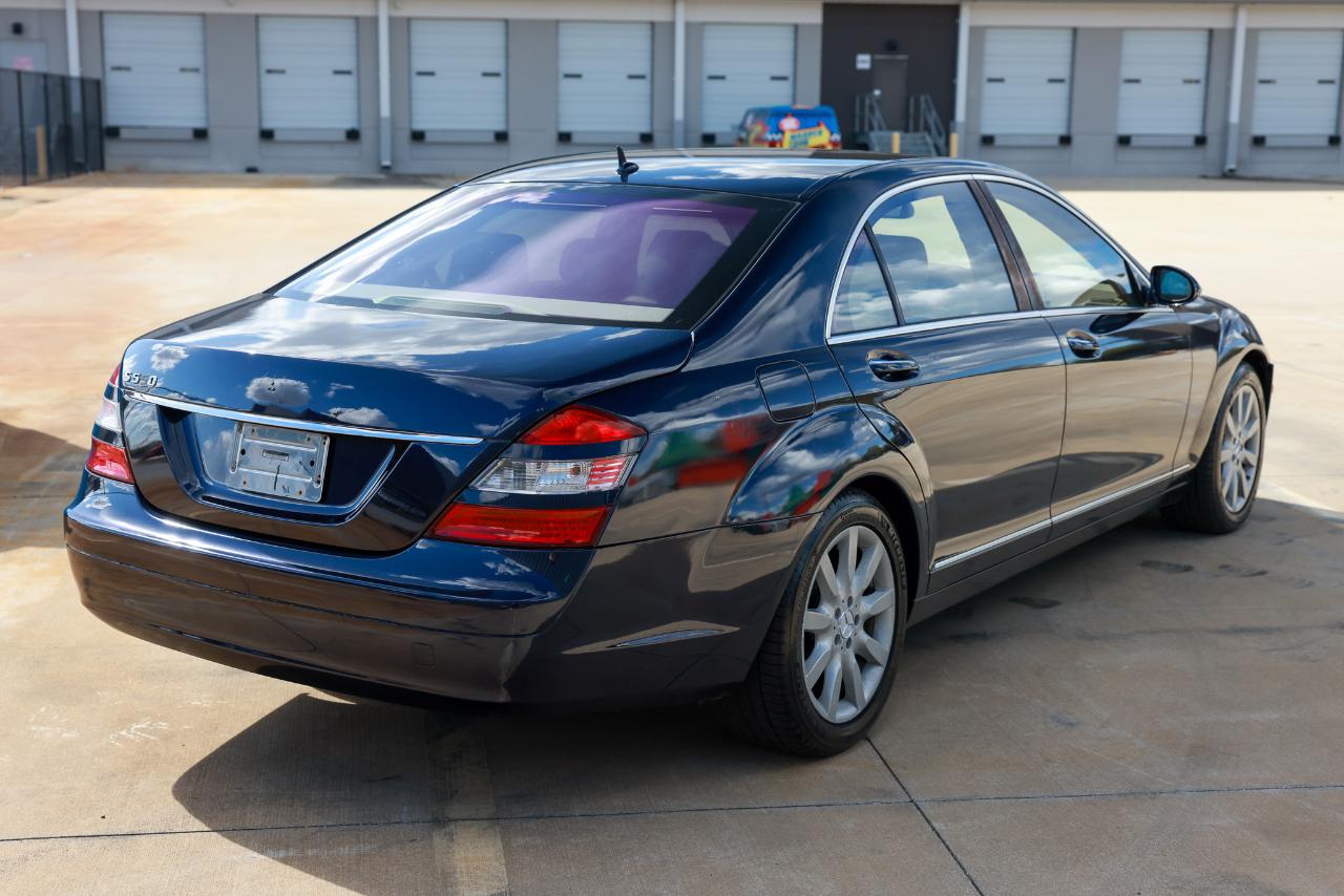 Mercedes-Benz S-Class  2007