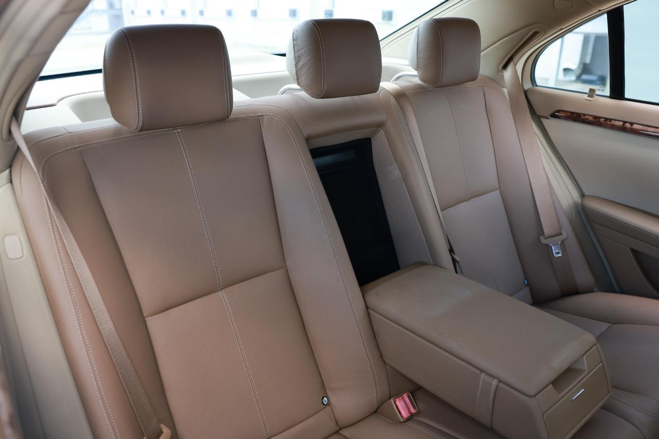 Mercedes-Benz S-Class  2007