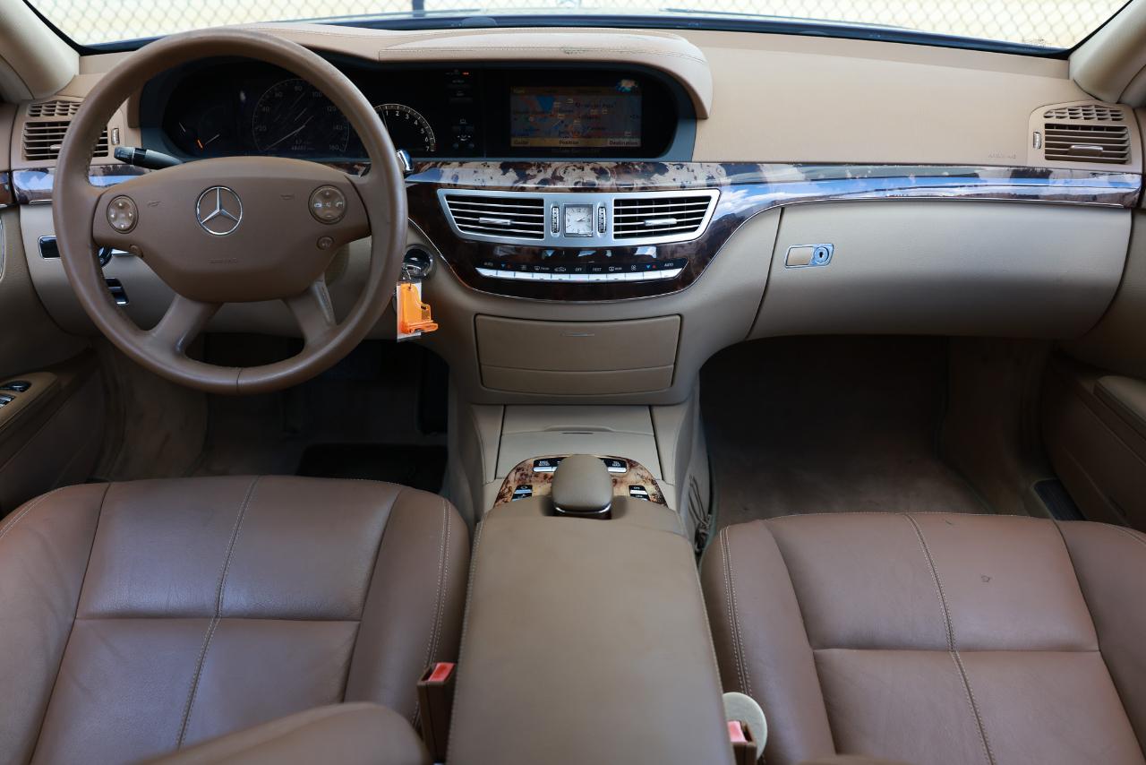 Mercedes-Benz S-Class  2007