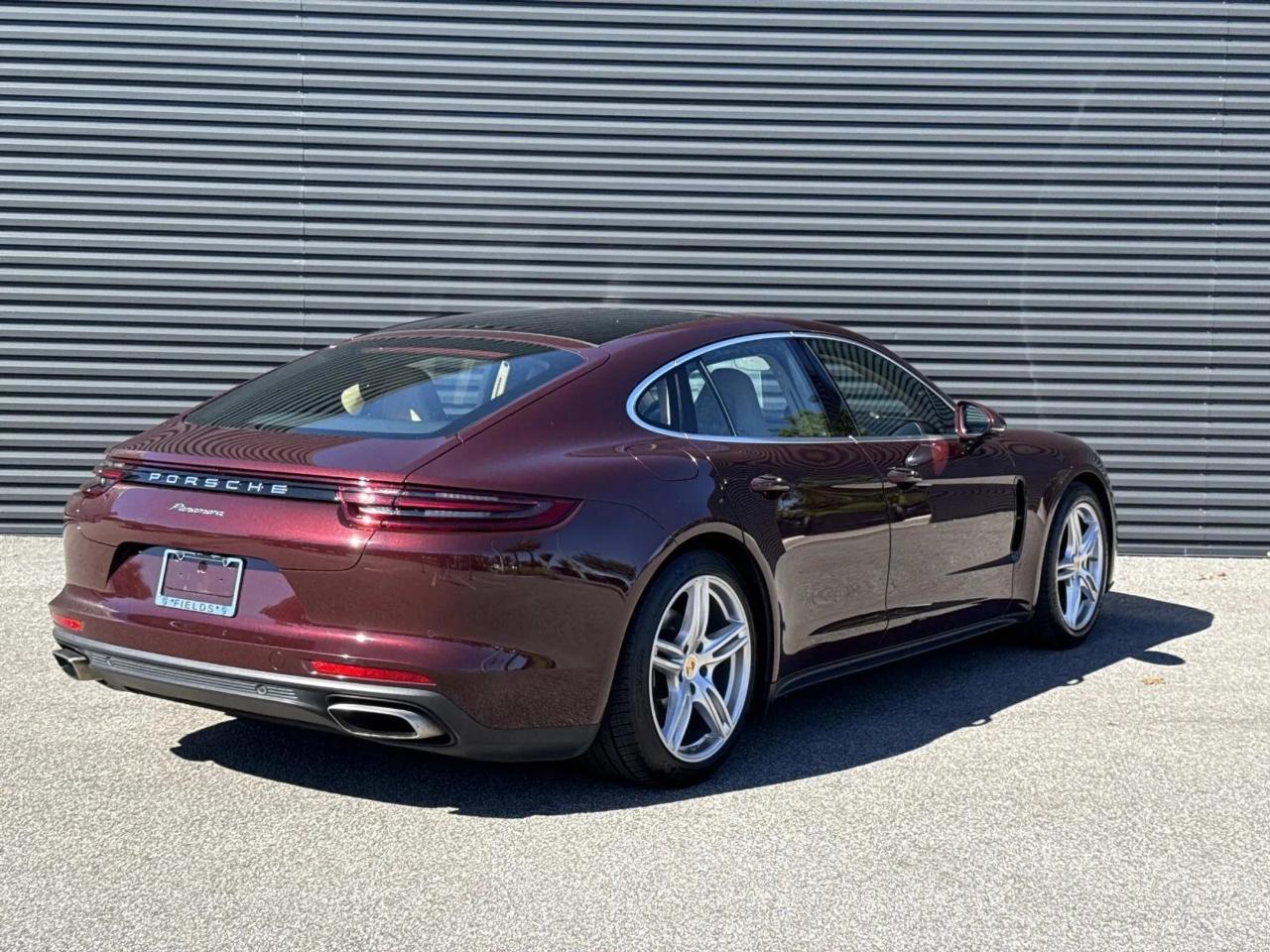 Porsche Panamera  2018