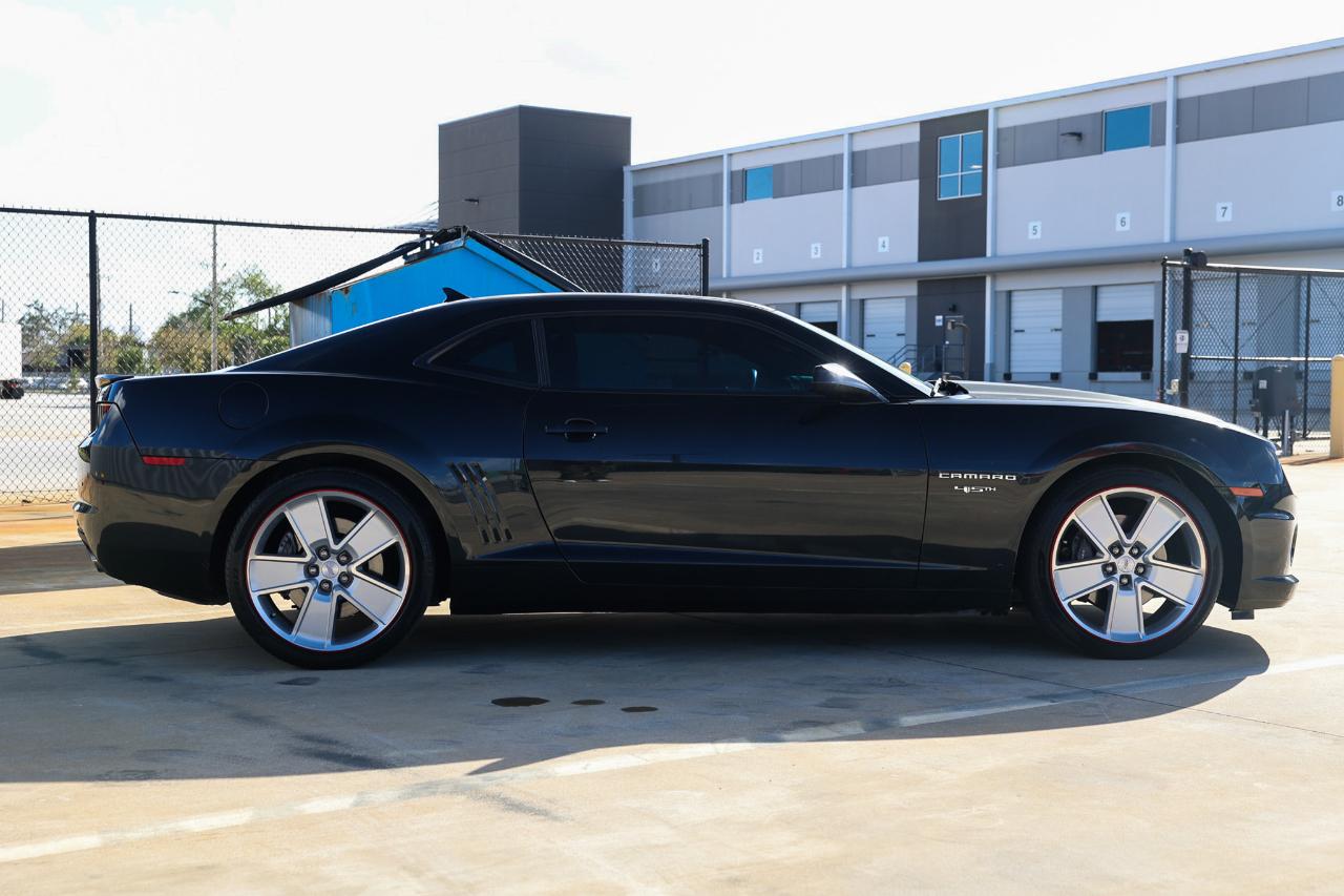 Chevrolet Camaro  2012