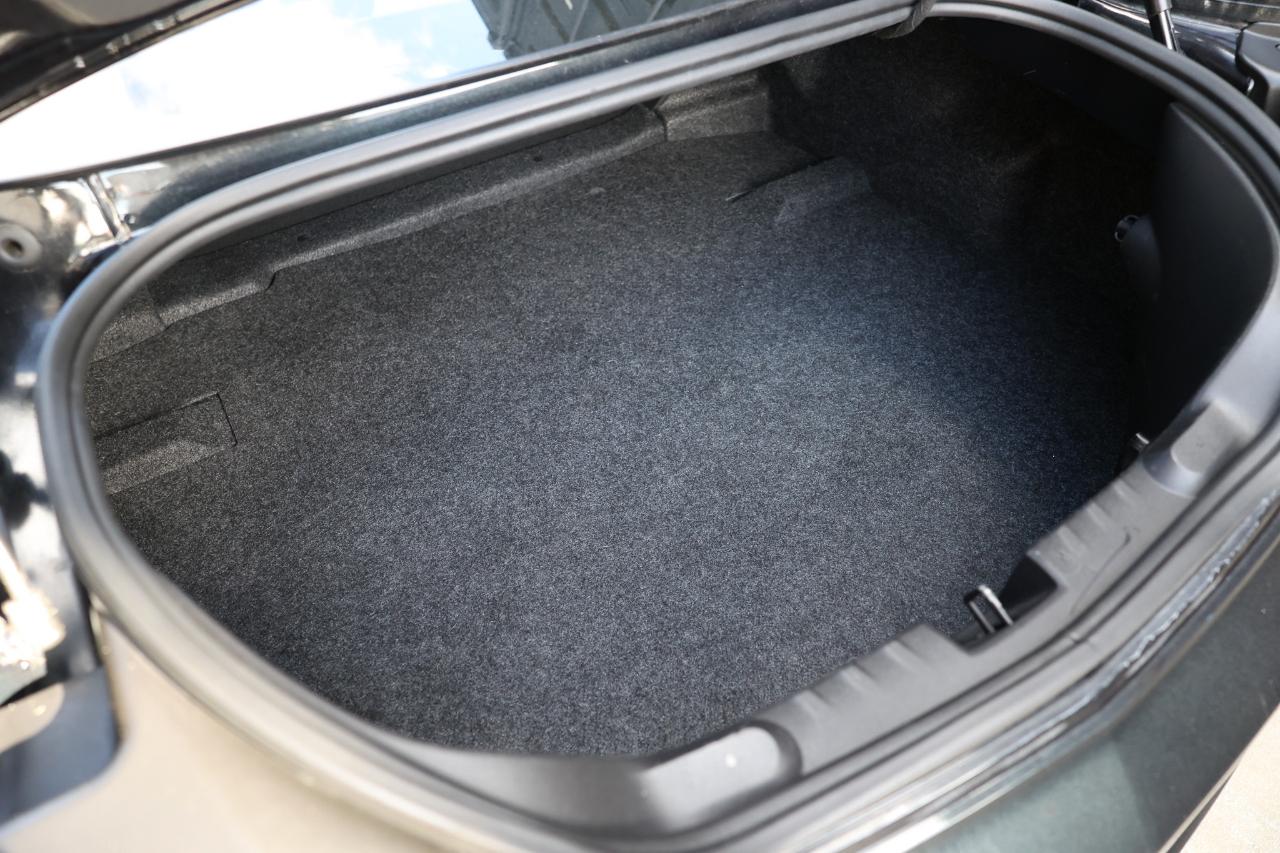 Chevrolet Camaro  2012