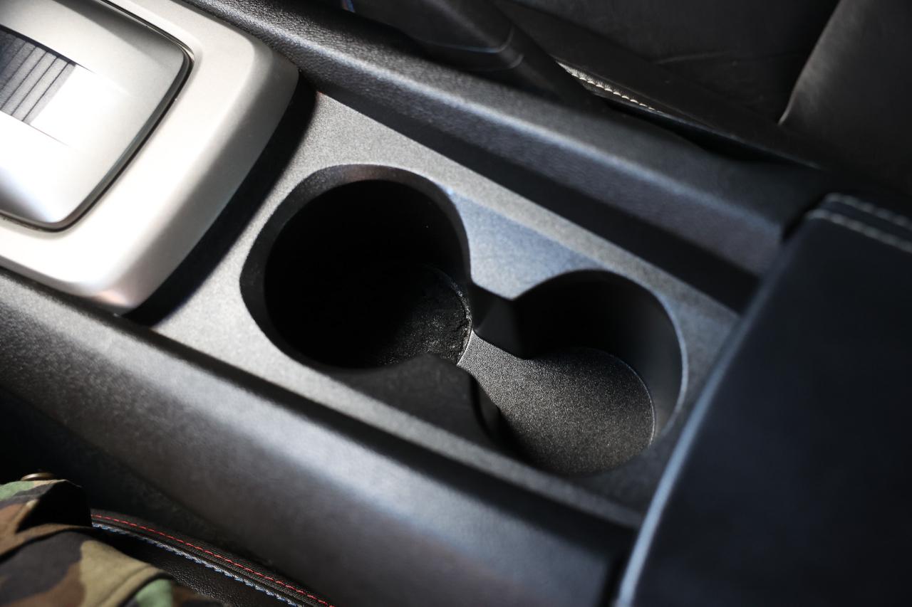 Chevrolet Camaro  2012