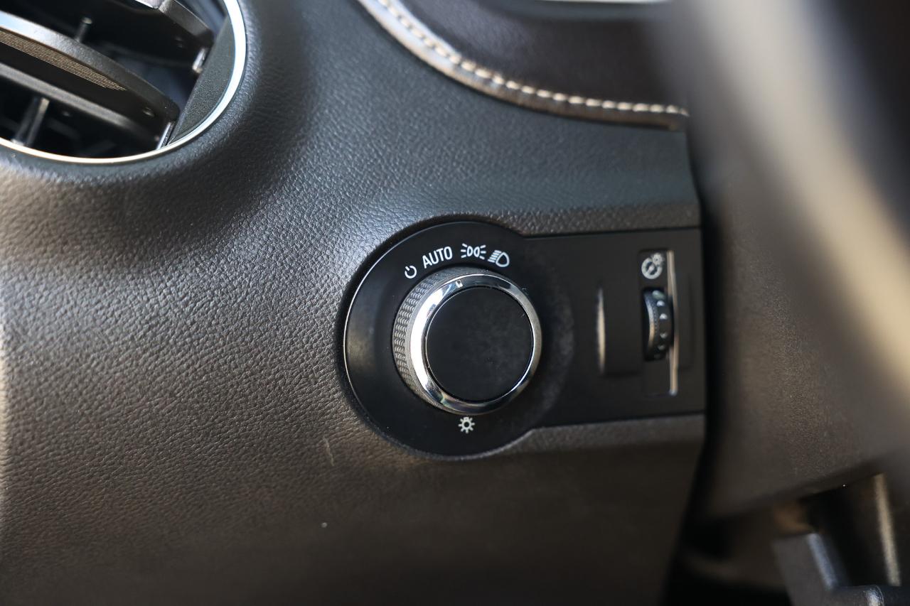 Chevrolet Camaro  2012