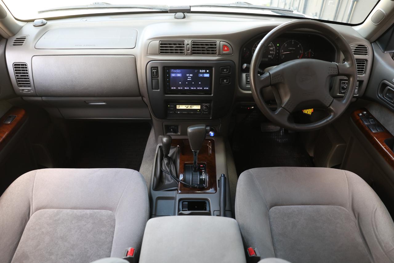 Nissan Safari  1998