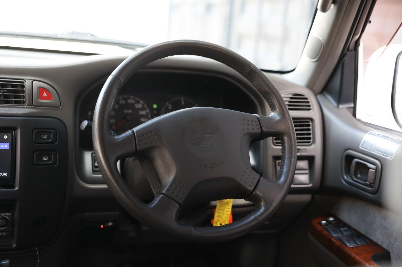Nissan Safari  1998