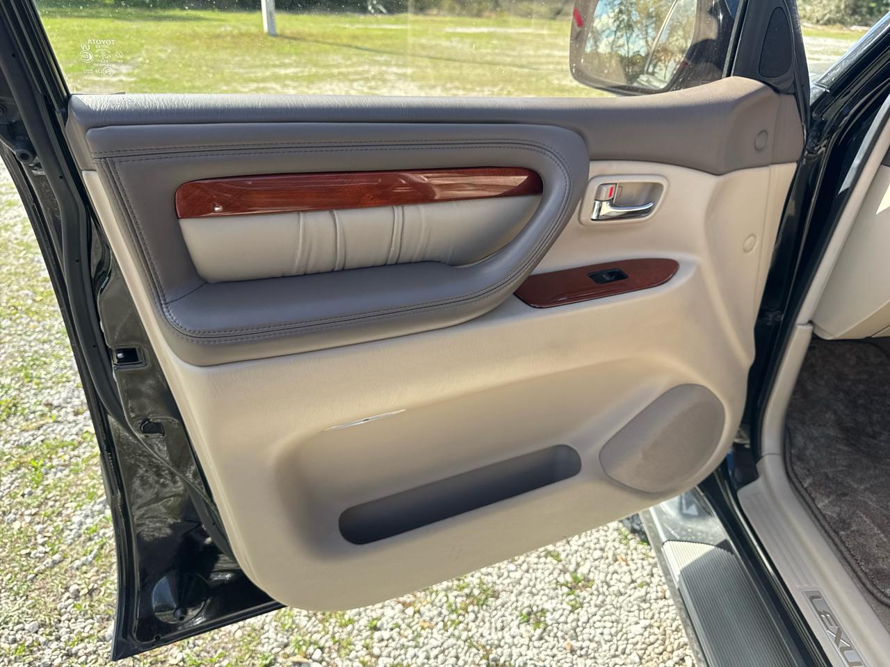 Toyota Land Cruiser  1999