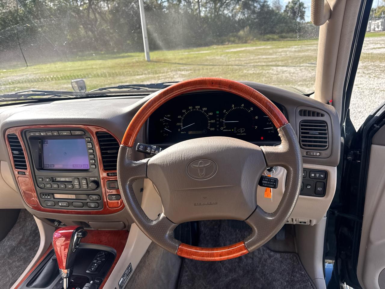 Toyota Land Cruiser  1999