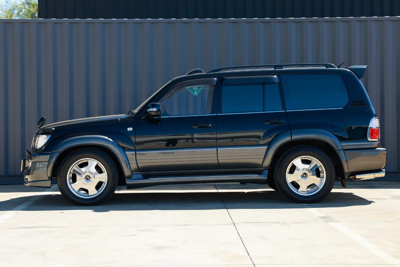 Toyota Land Cruiser  1999