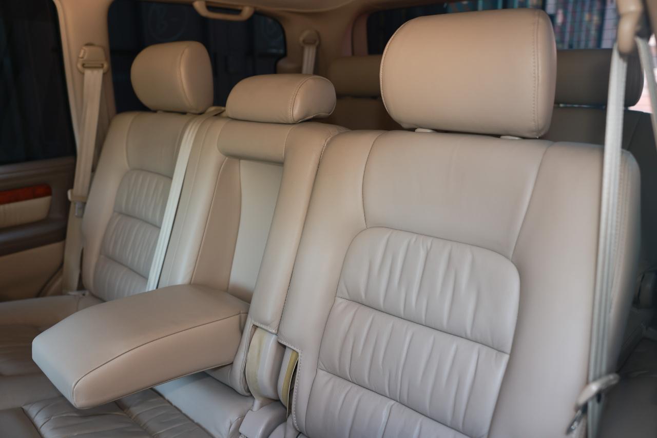 Toyota Land Cruiser  1999