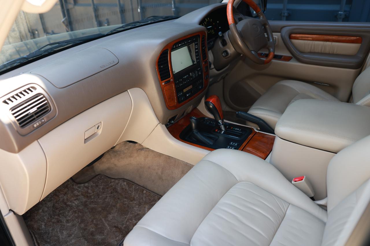 Toyota Land Cruiser  1999