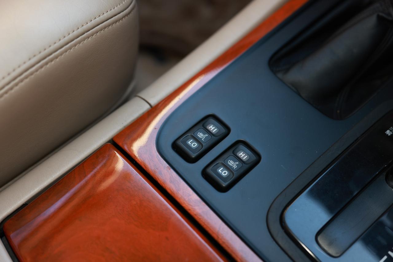 Toyota Land Cruiser  1999